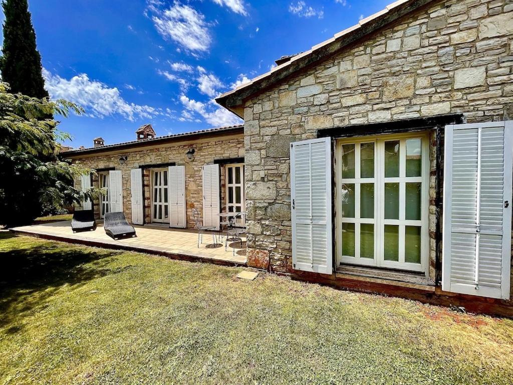 Villa Melissa - Istrisches Steinhaus Mit Pool In Guter Lage Sveti Lovreč Pazenatički Eksteriør bilde